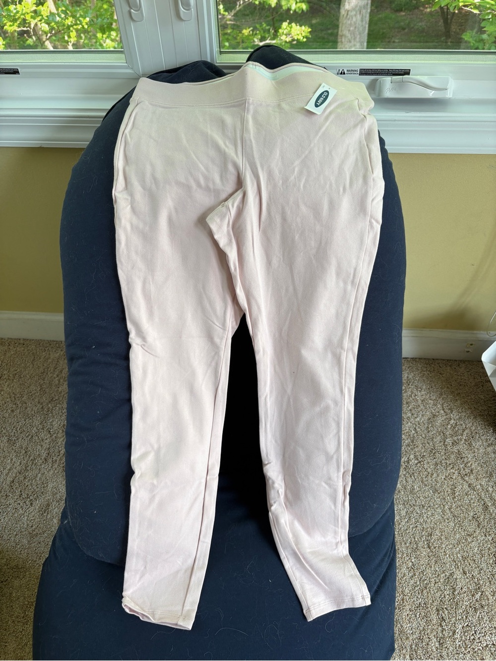 Old Navy Pale Pink Leggings